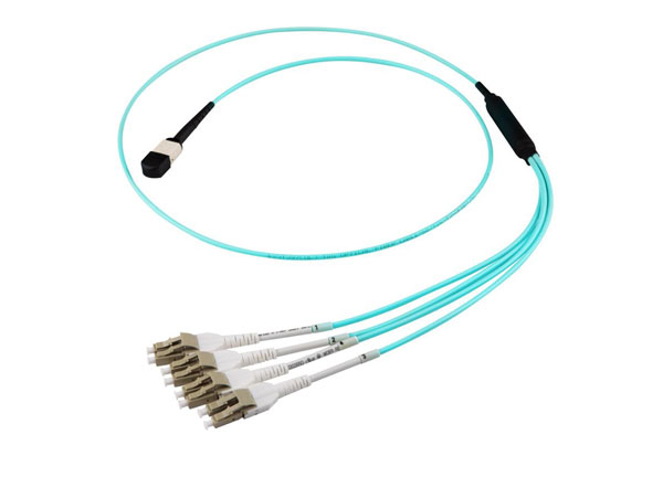 高容量布线MPO/MTP电缆 | MPO-LC光纤跳线8芯OM3 OM4