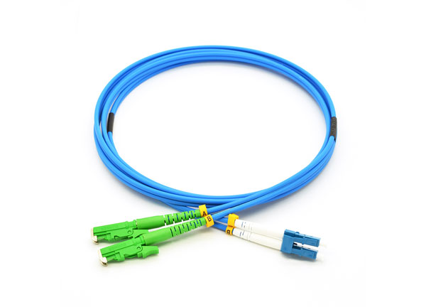 高品质跳线E2000/apc-lc/UPC铠装光纤跳线单模G657A2聚氯乙烯1M