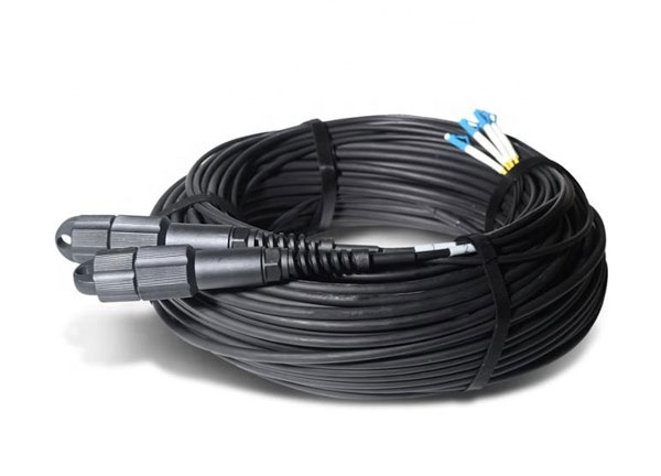 光纤跳线IP67防水室外铠装电缆组件PDLC至PDLC光学跳线7.0毫米