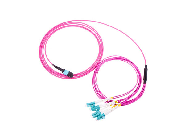 数据中心布线MTP/MPO光缆 | MPO-LC光纤跳线OM3 12光纤